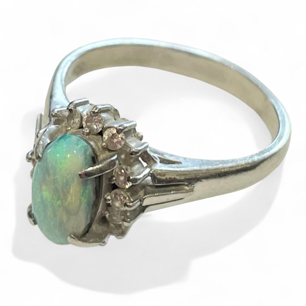 【Pt850(プラチナ)】オパールリング